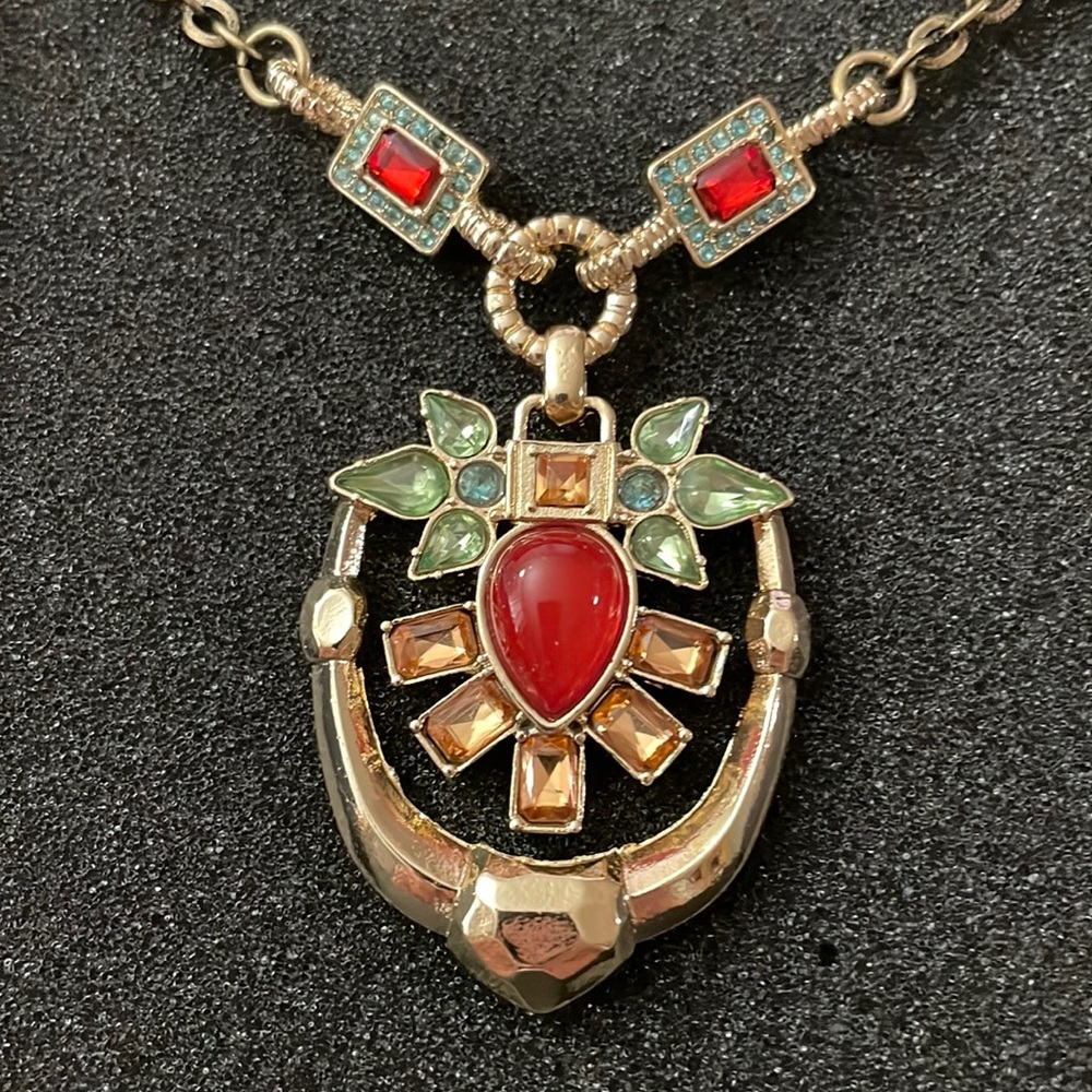 Jewlelmint Egyptian revival style necklace new without tags